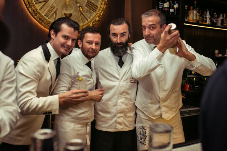 Barmanské Vianoce sú odmenou pre barmanov aj hostí